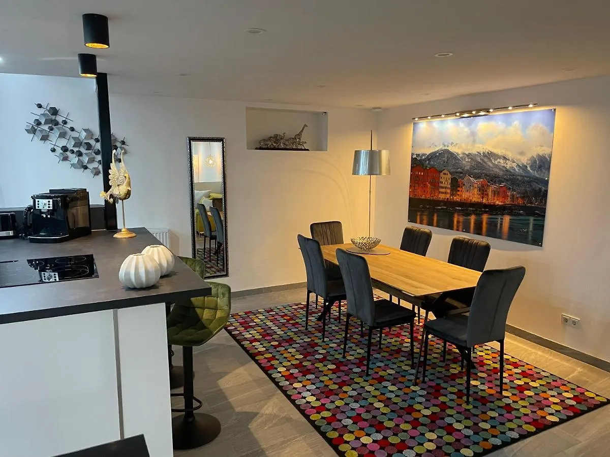Aussergewoehnliche Kellerloft Innsbruck Appartement